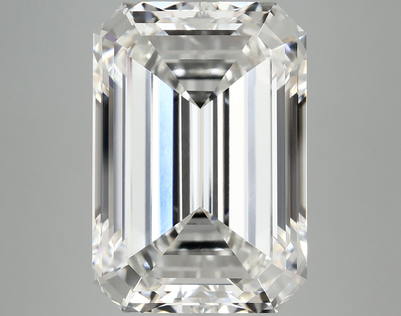 10.42 CT Emerald Diamond