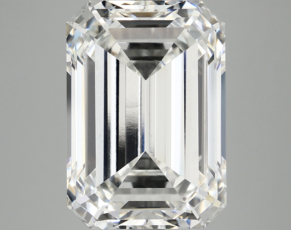 8.26 CT Emerald Diamond