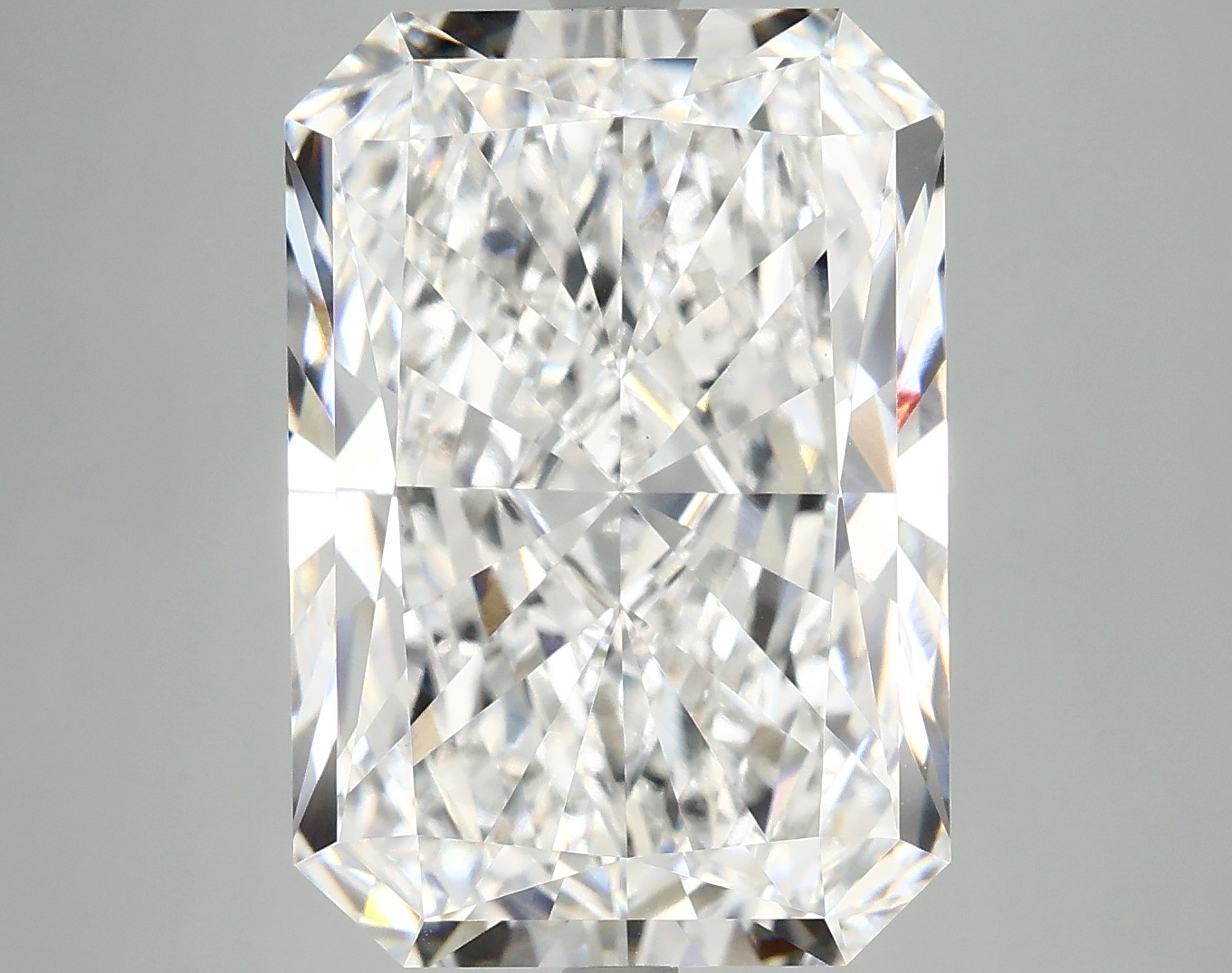 10.32 CT Radiant Diamond