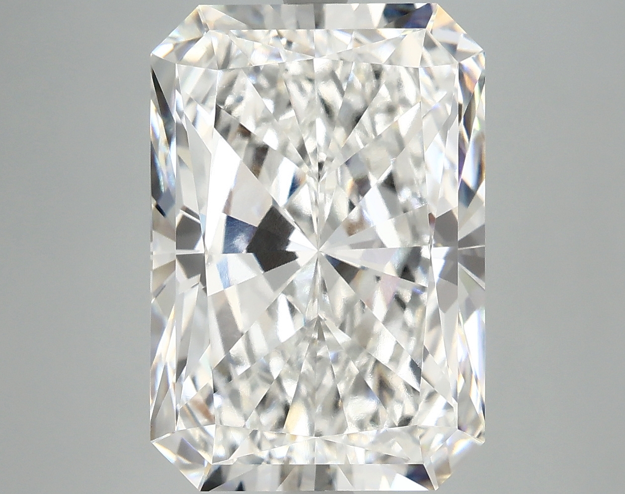 8.44 CT Radiant Diamond