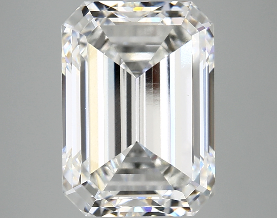 8.19 CT Emerald Diamond