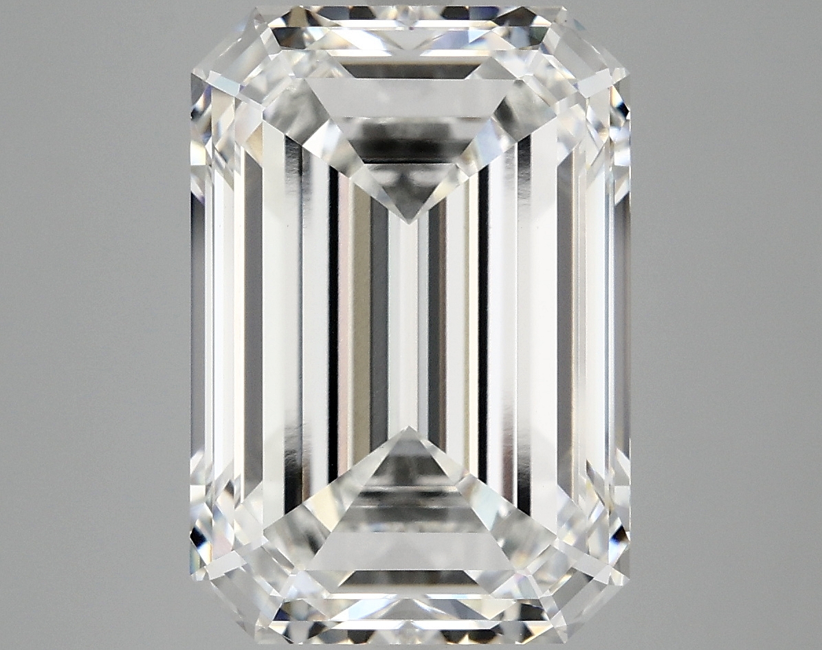 8.24 CT Emerald Diamond