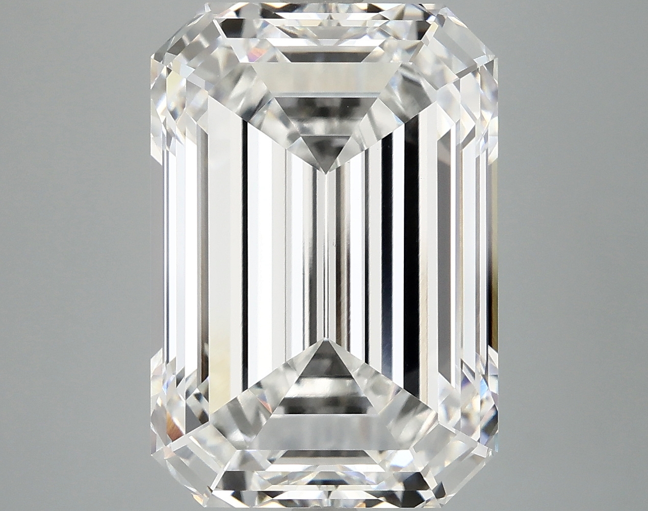 10.20 CT Emerald Diamond