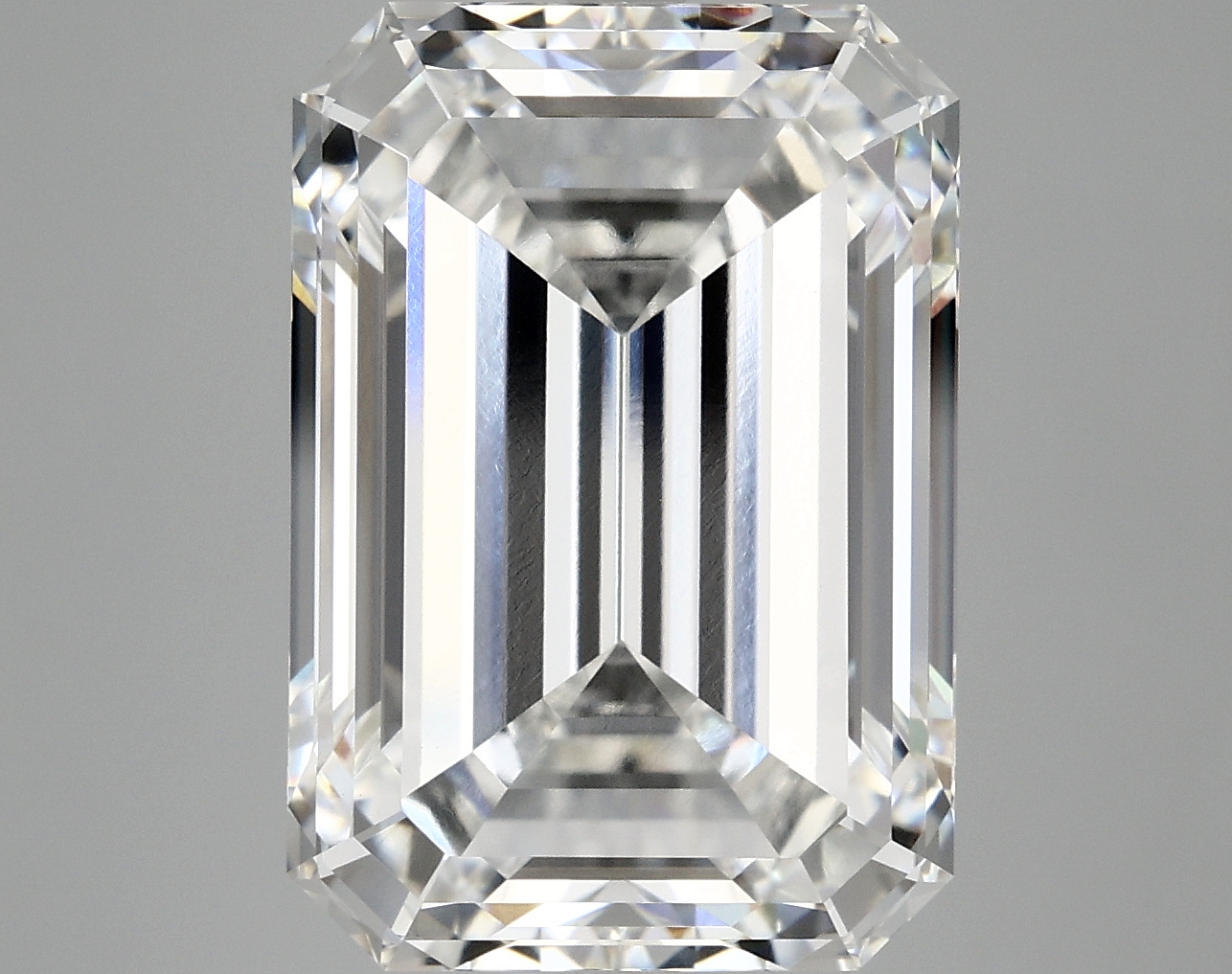 10.58 CT Emerald Diamond