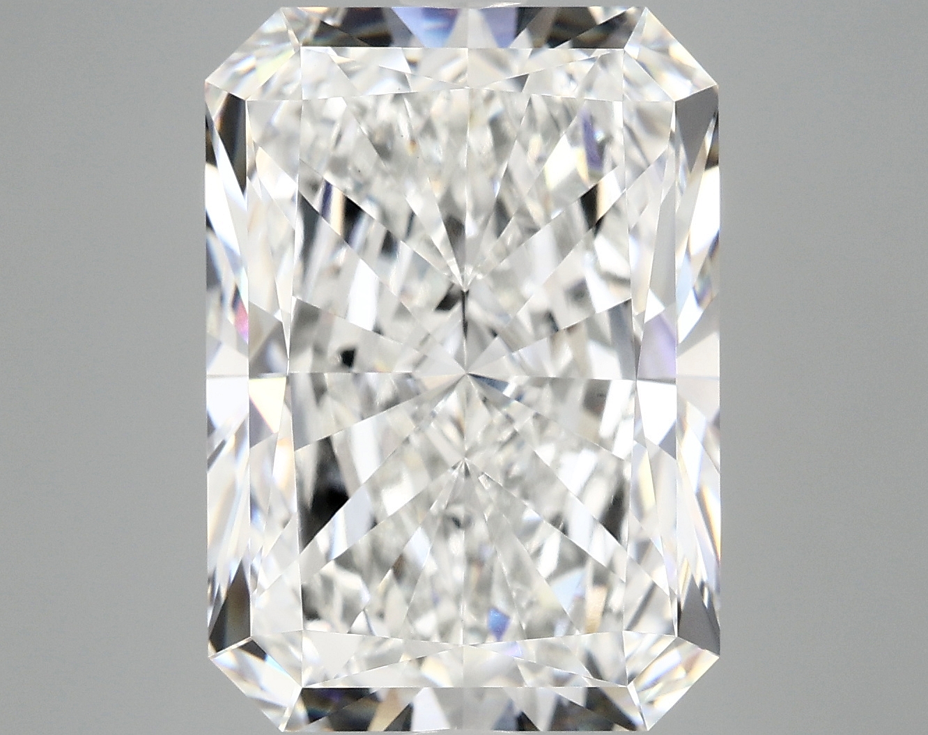10.15 CT Radiant Diamond