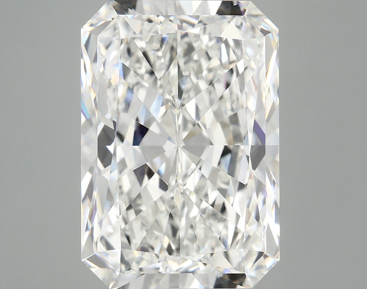 8.69 CT Radiant Diamond