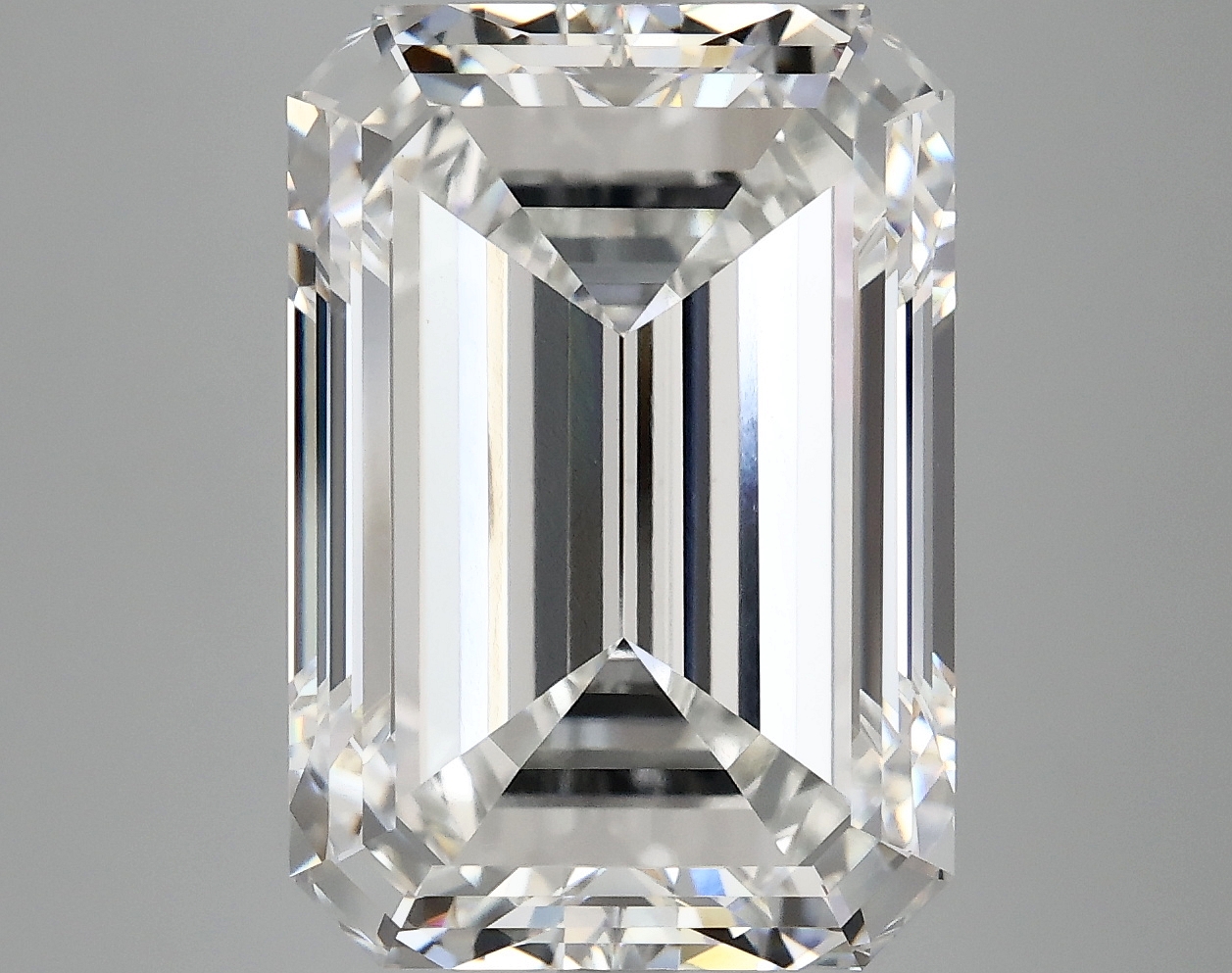 10.19 CT Emerald Diamond