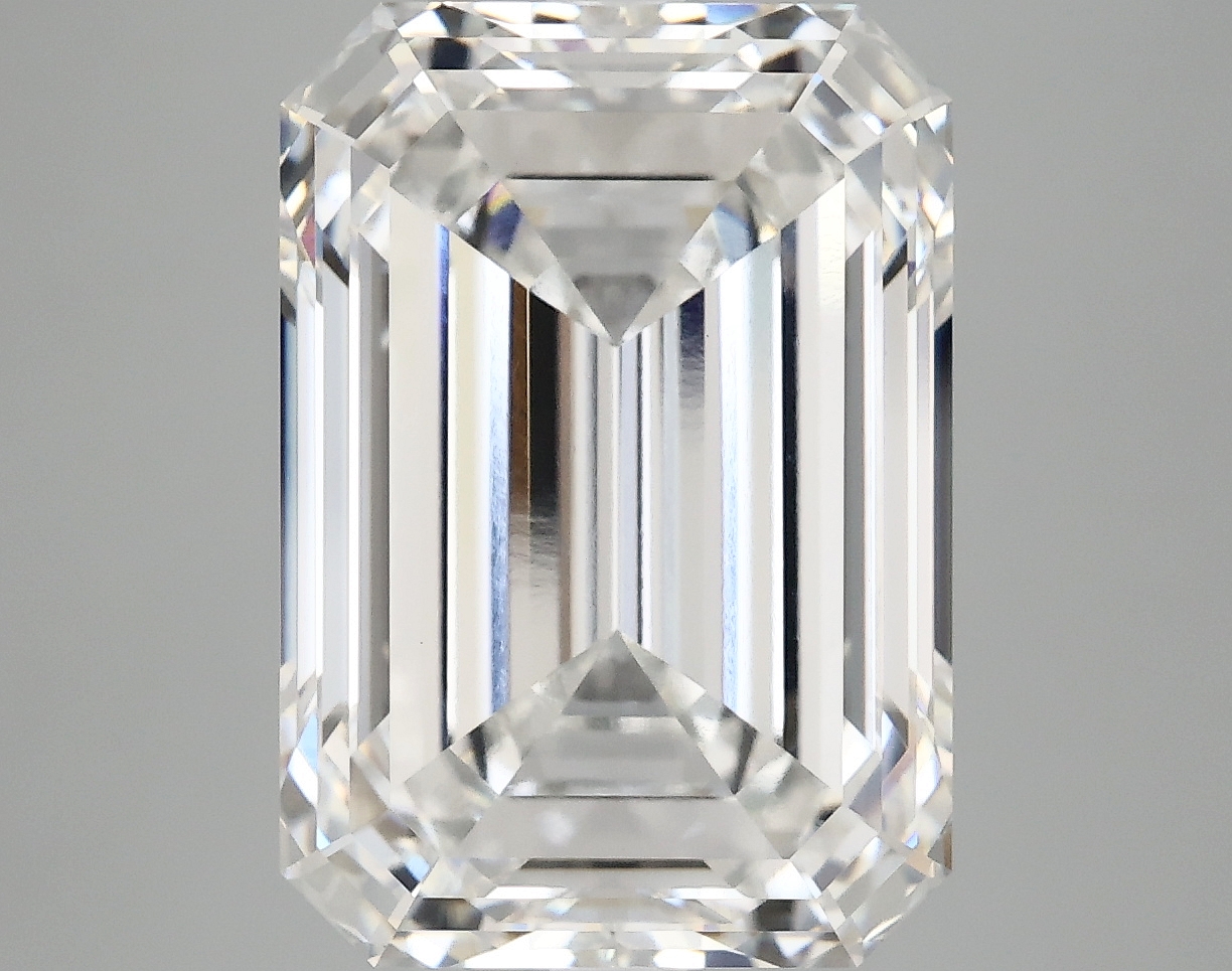 8.14 CT Emerald Diamond