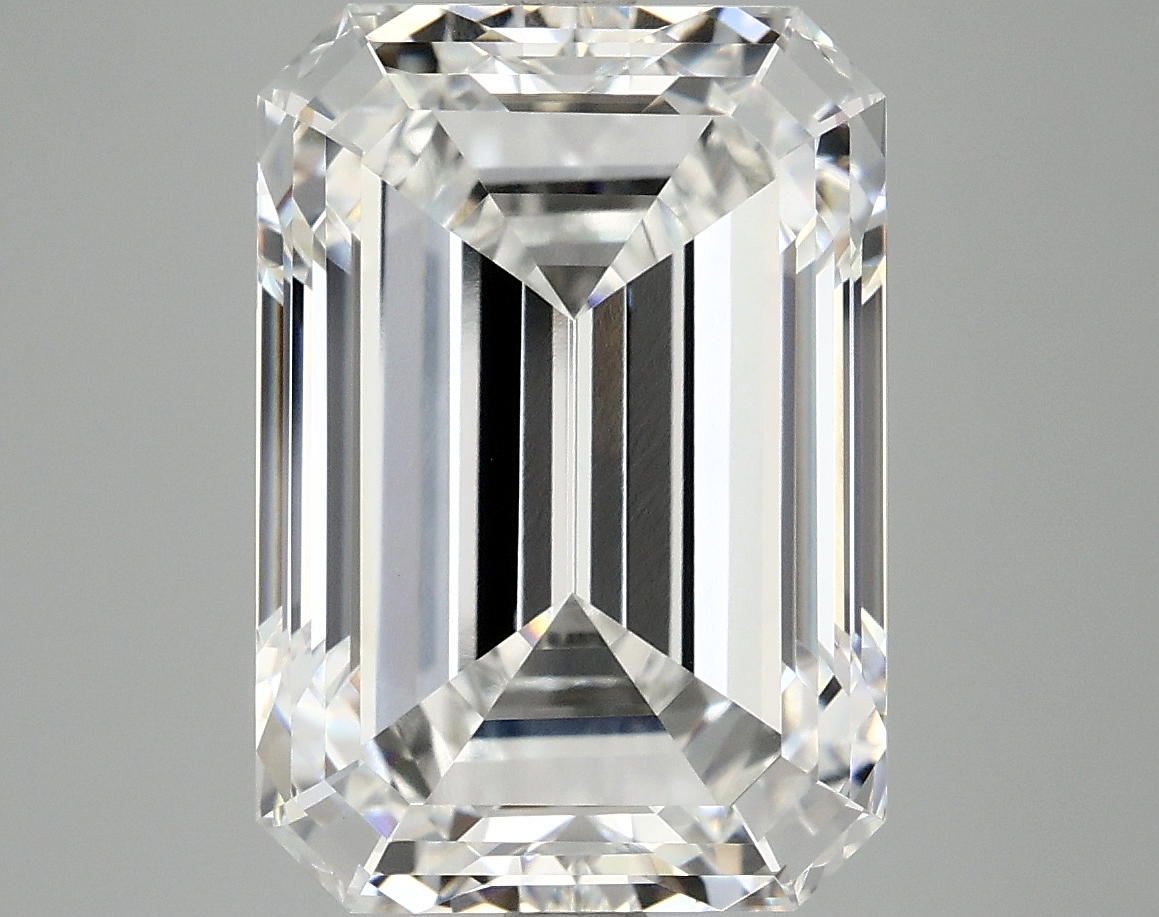 8.09 CT Emerald Diamond