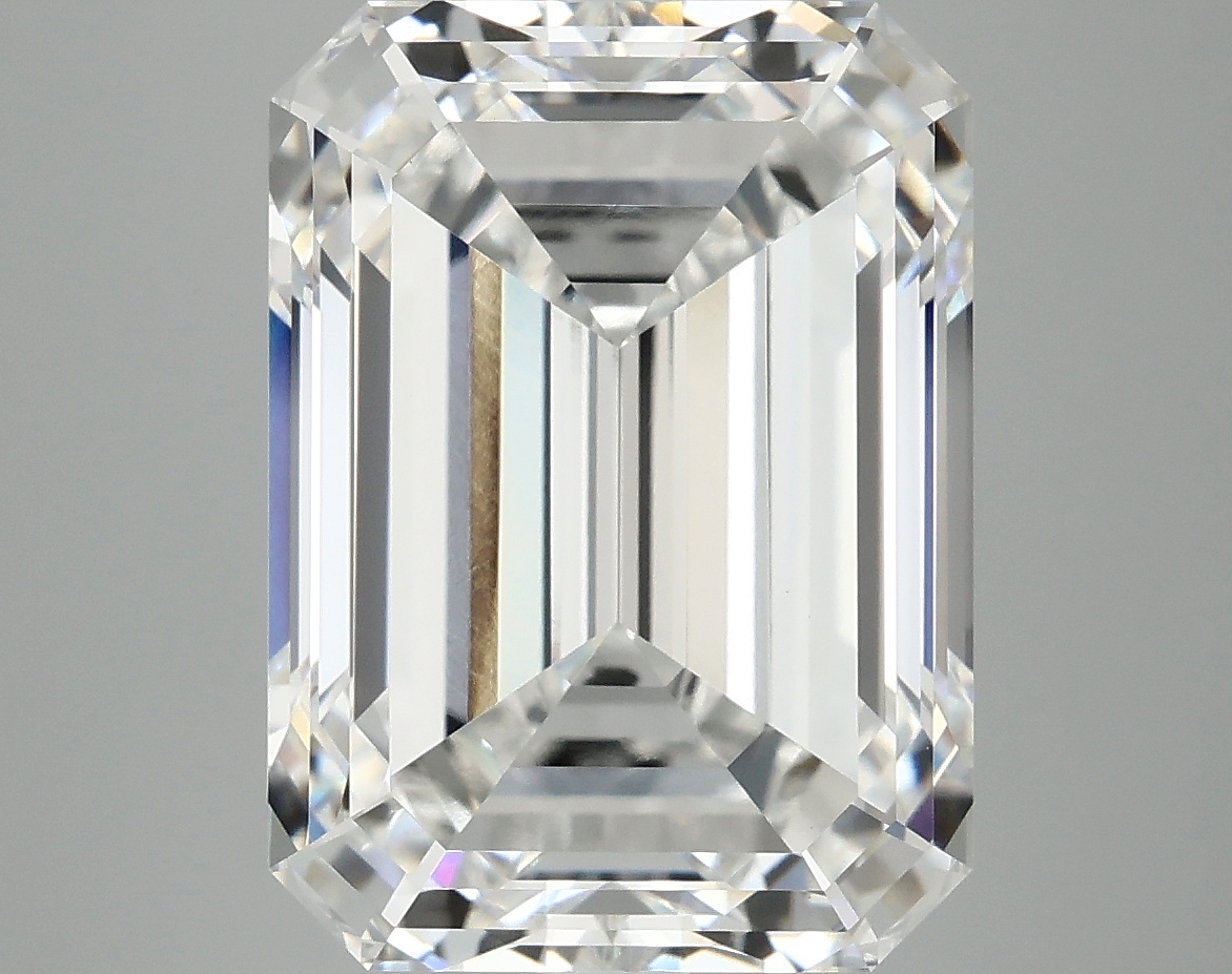 8.37 CT Emerald Diamond