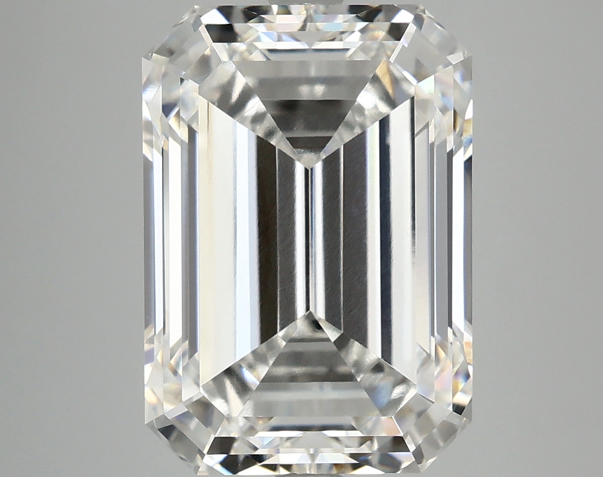 8.26 CT Emerald Diamond