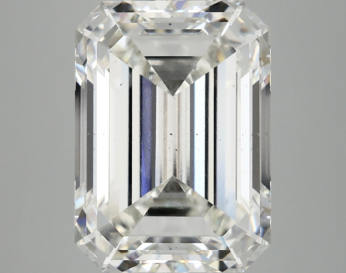 8.20 CT Emerald Diamond