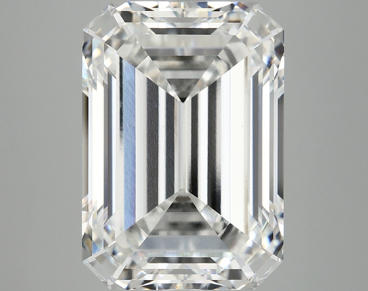 9.06 CT Emerald Diamond