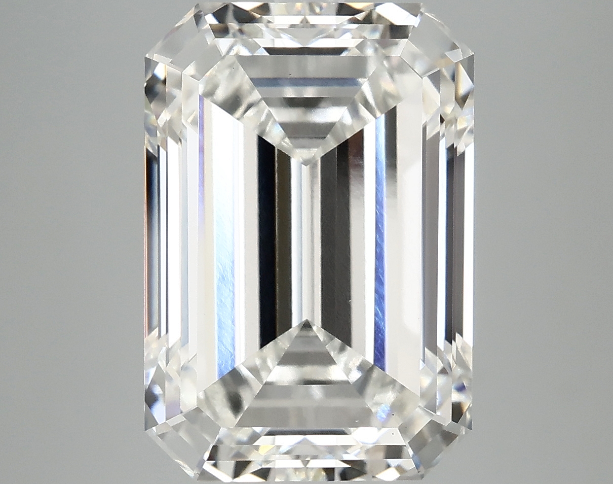 8.19 CT Emerald Diamond