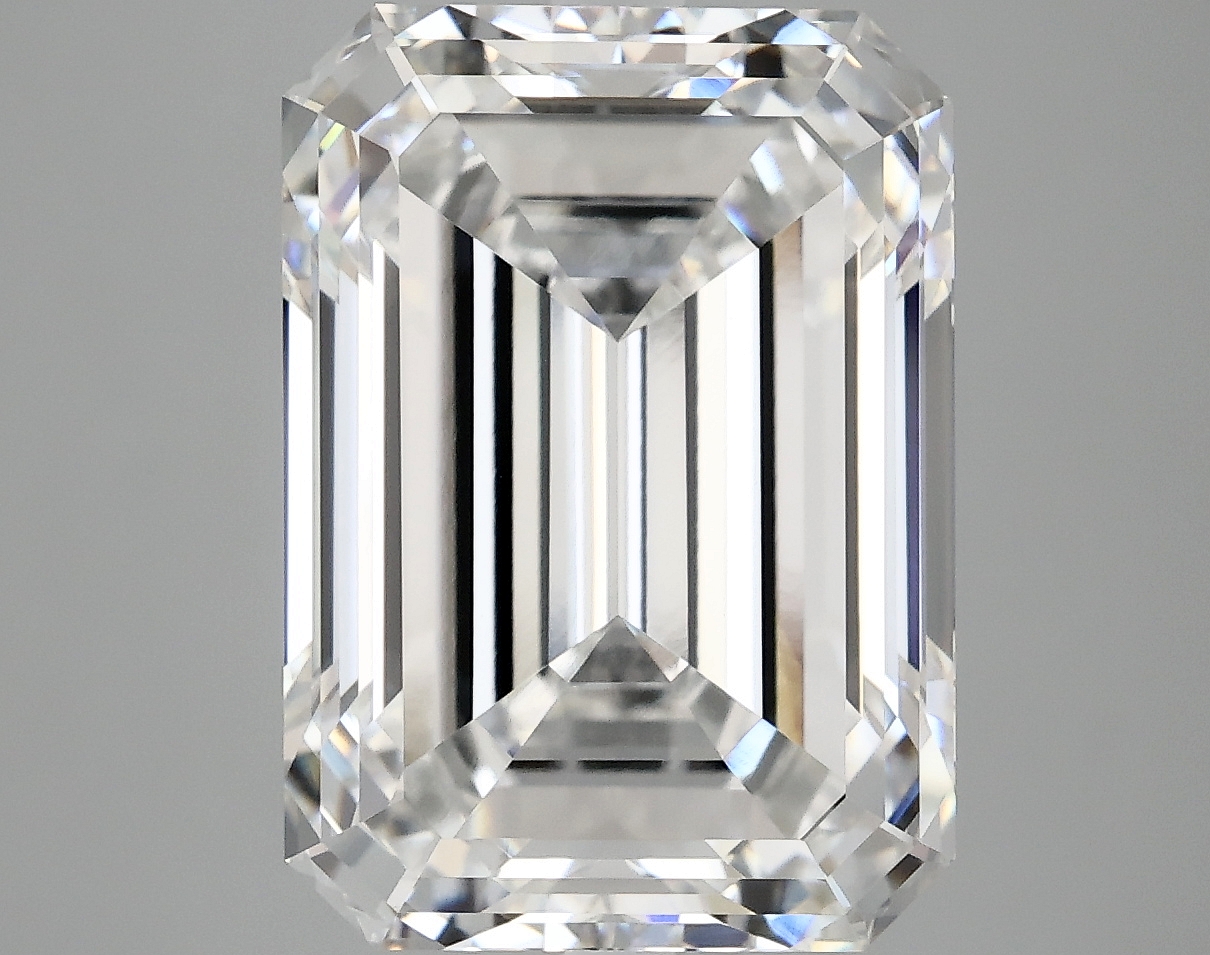 8.19 CT Emerald Diamond