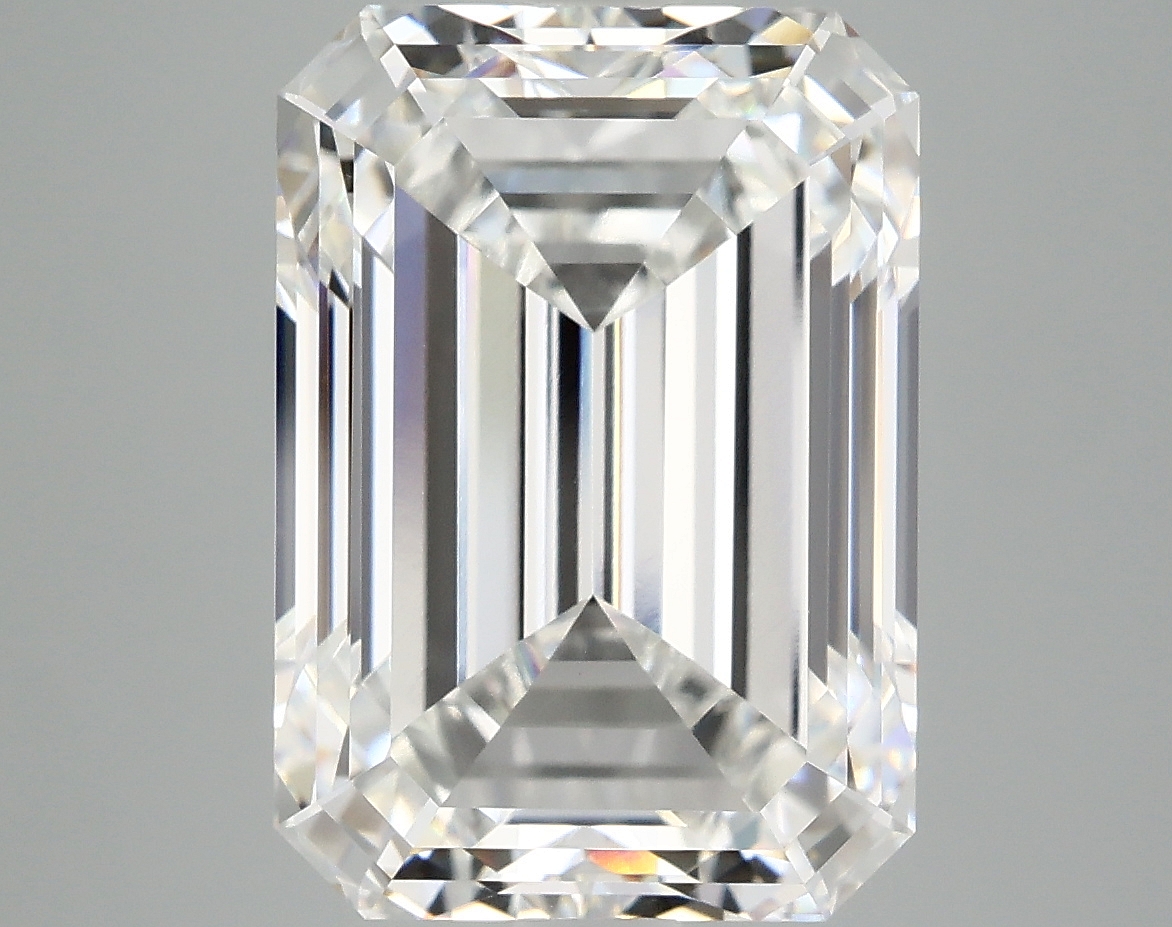 8.32 CT Emerald Diamond