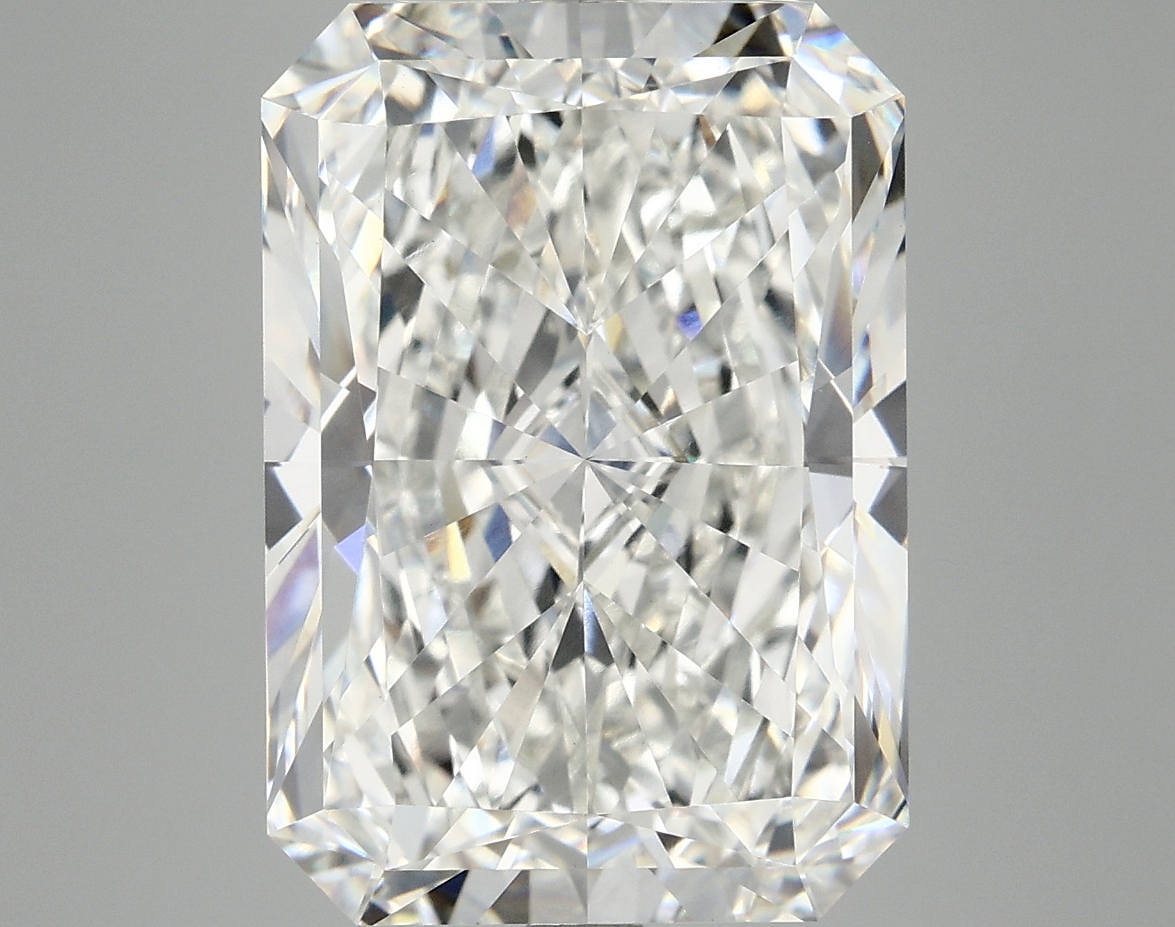 10.51 CT Radiant Diamond