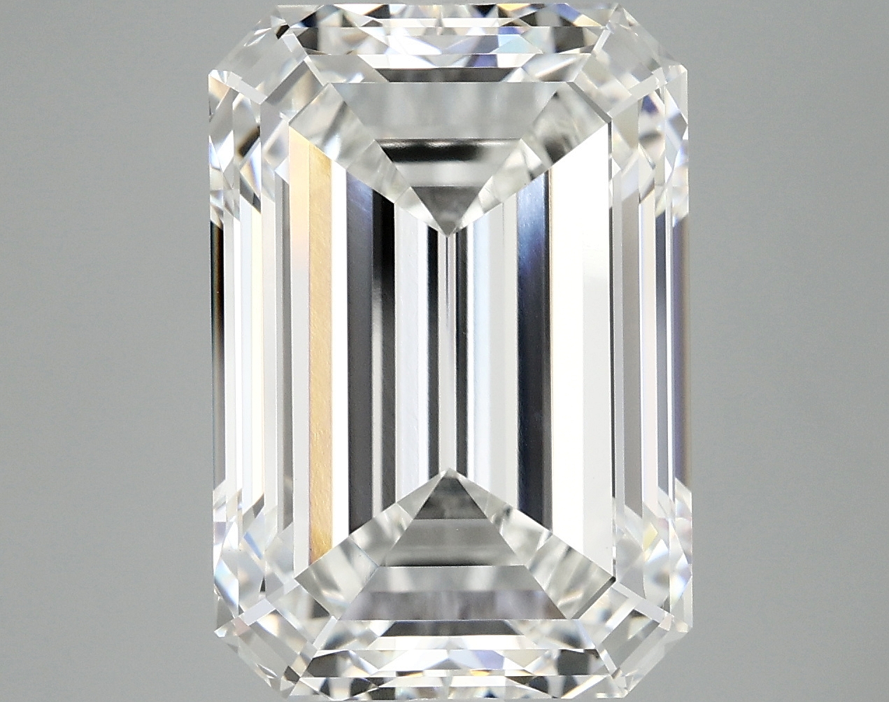 10.21 CT Emerald Diamond