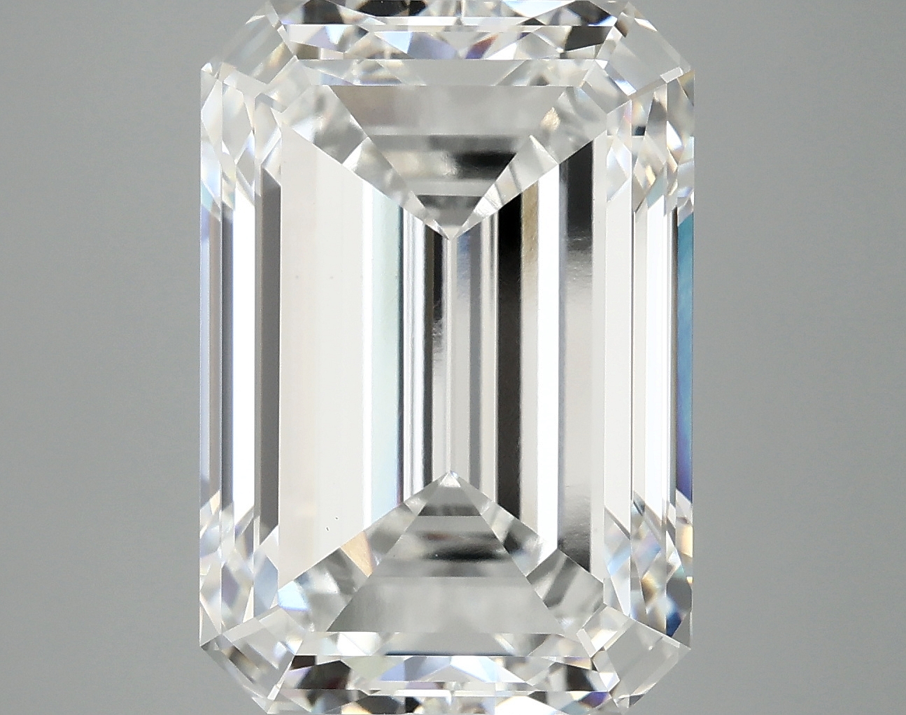 10.08 CT Emerald Diamond