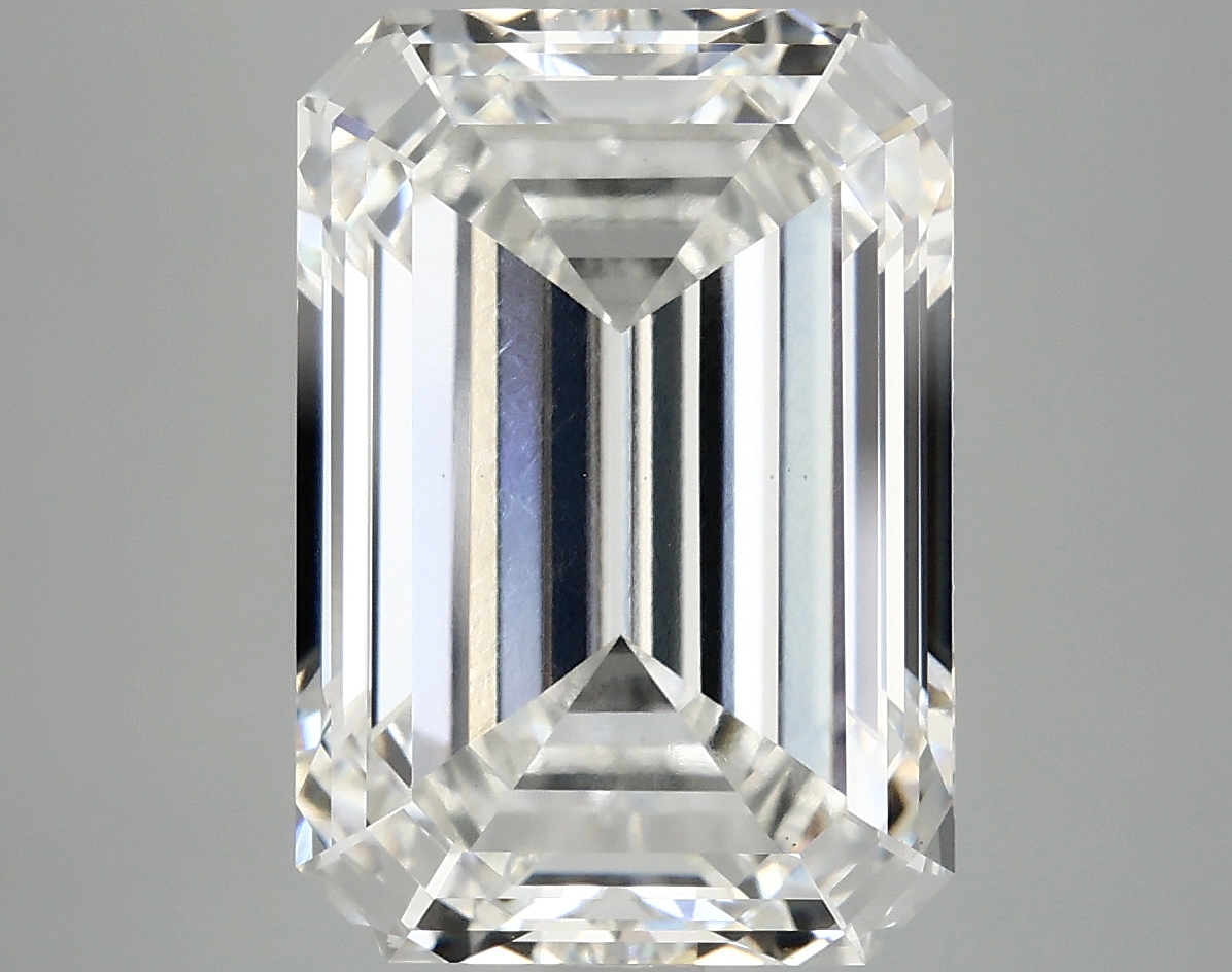 8.16 CT Emerald Diamond