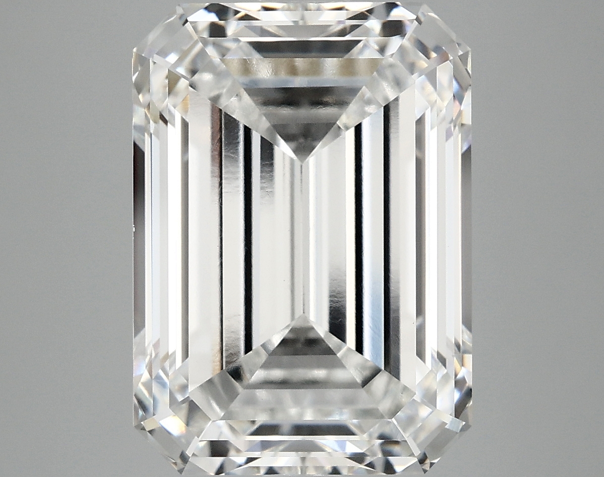 8.08 CT Emerald Diamond