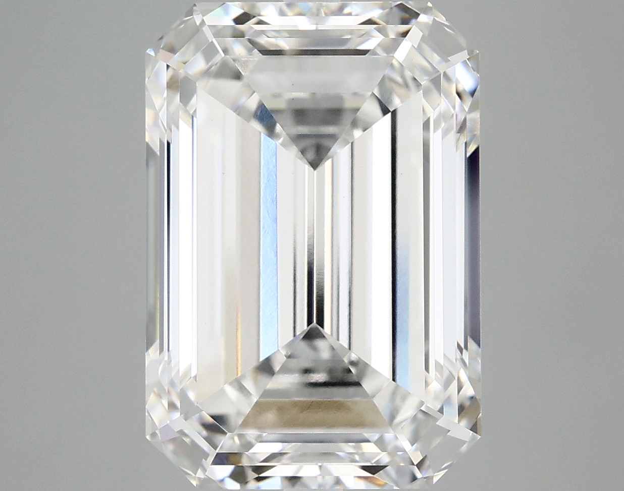 9.08 CT Emerald Diamond