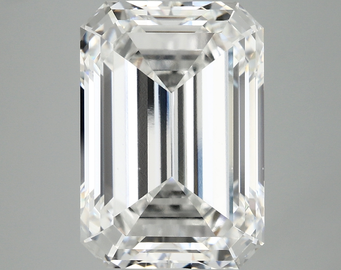 8.34 CT Emerald Diamond