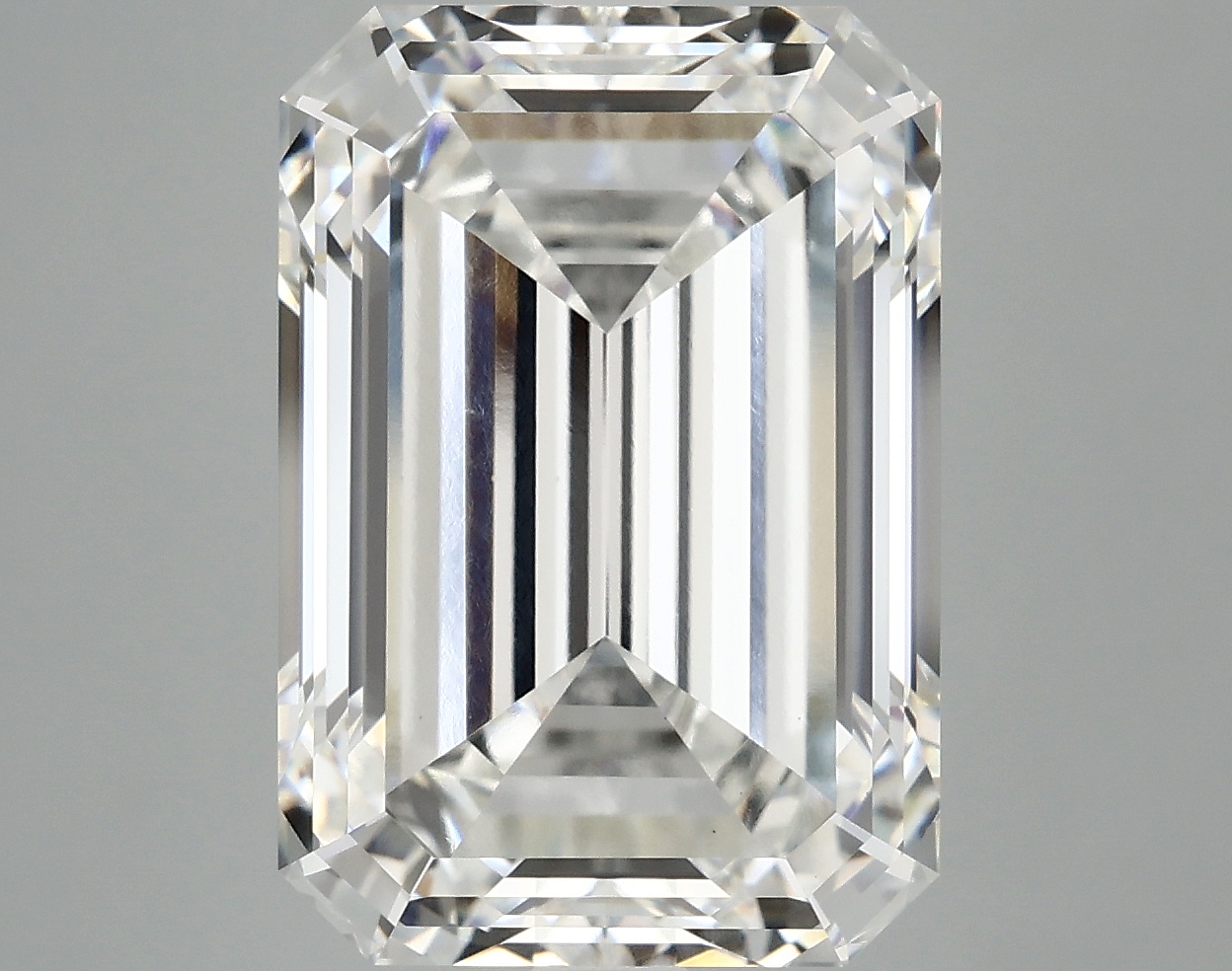 9.10 CT Emerald Diamond