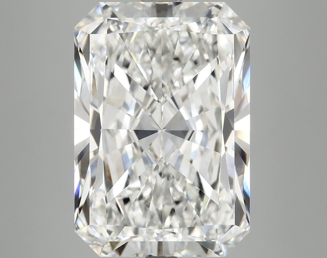 10.08 CT Radiant Diamond