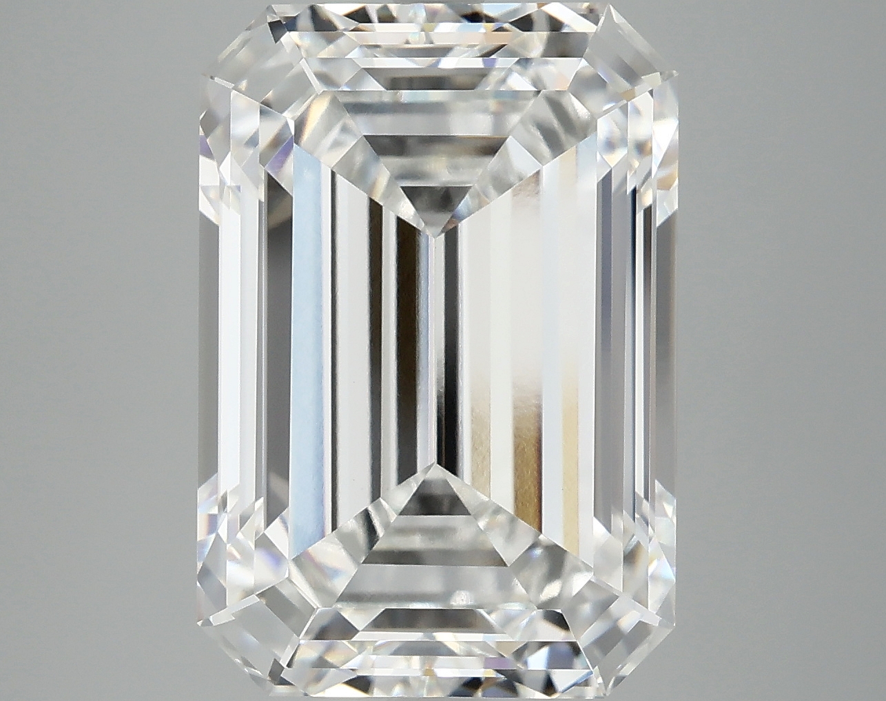 10.30 CT Emerald Diamond