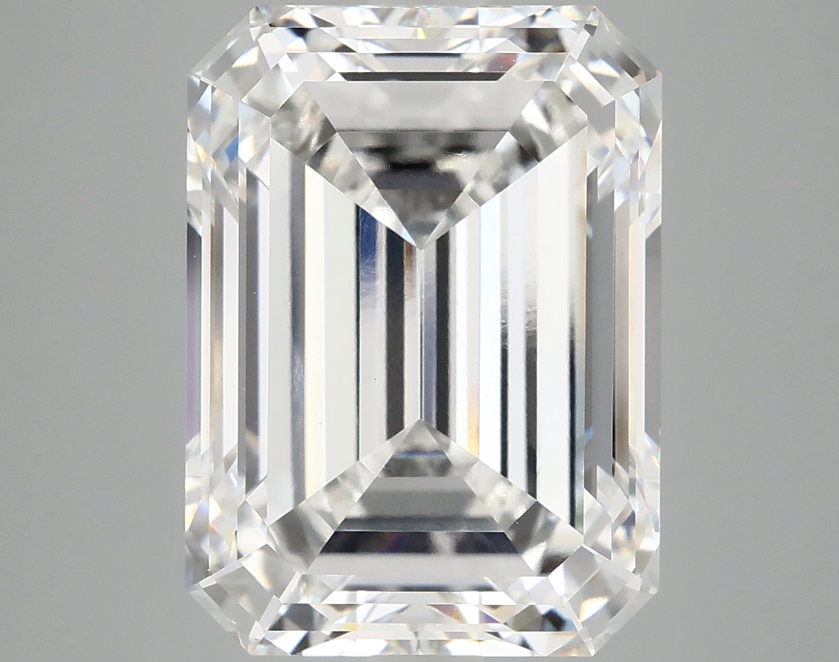 8.79 CT Emerald Diamond