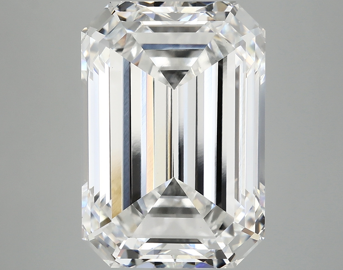 8.23 CT Emerald Diamond