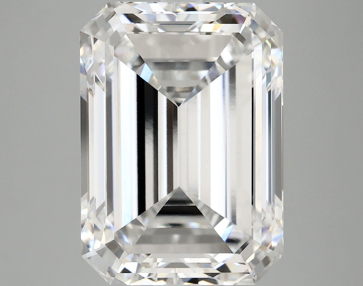 8.49 CT Emerald Diamond