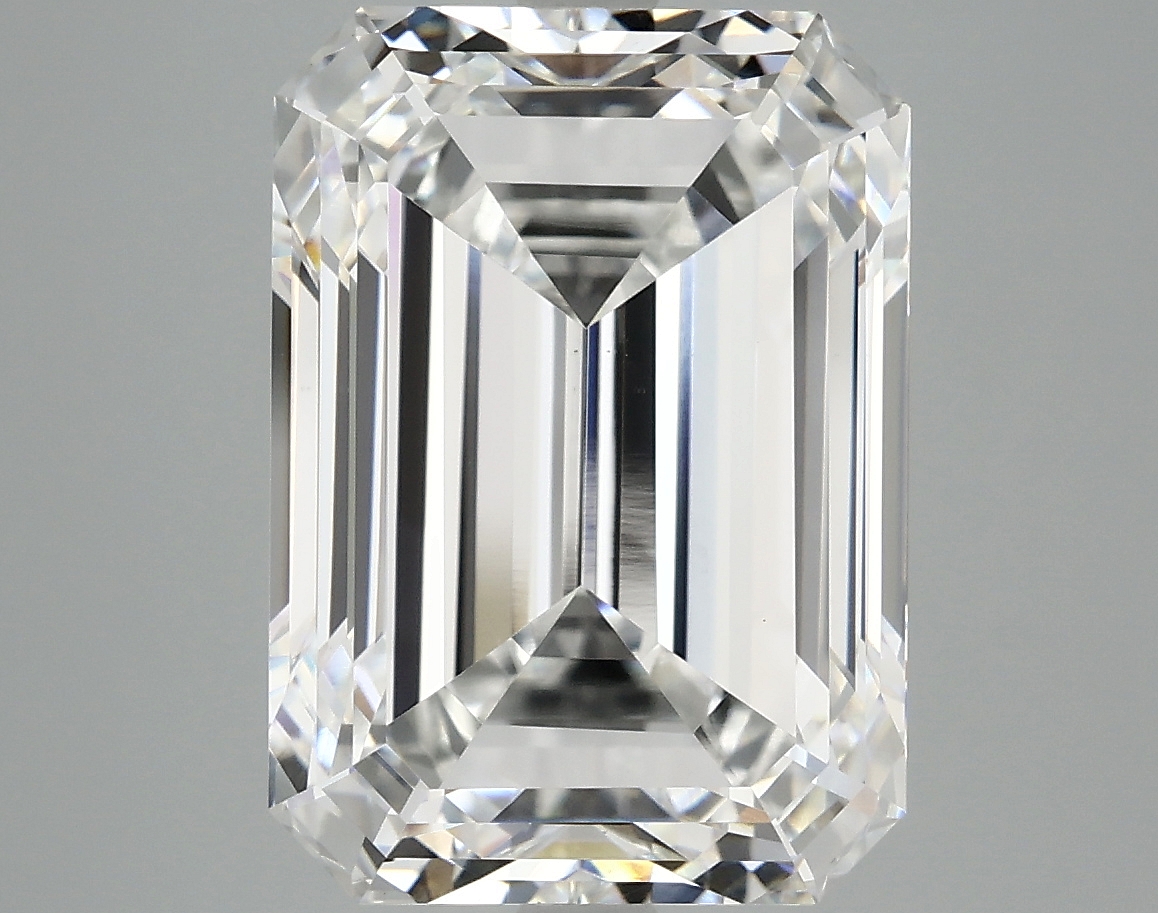 8.26 CT Emerald Diamond