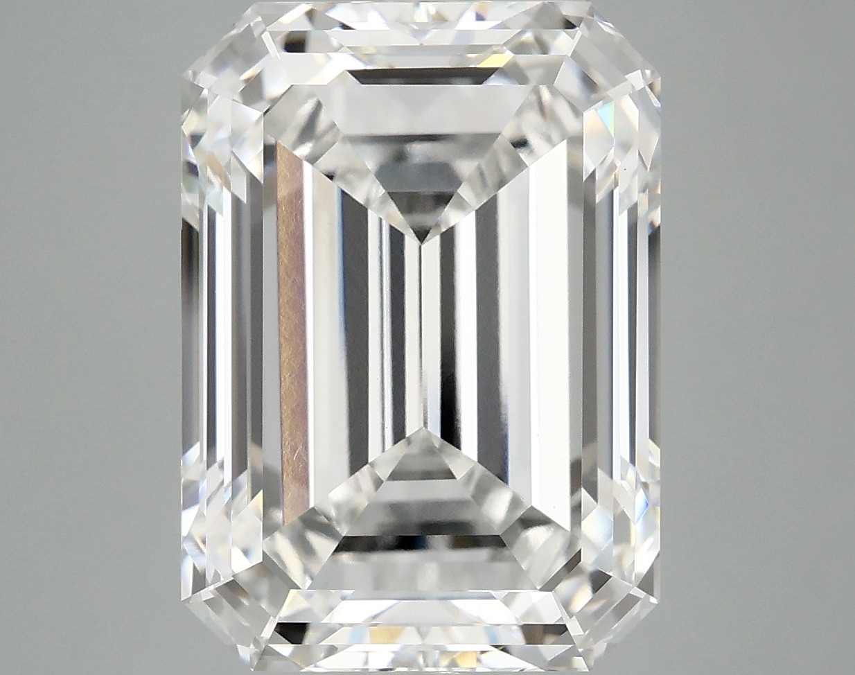 9.02 CT Emerald Diamond