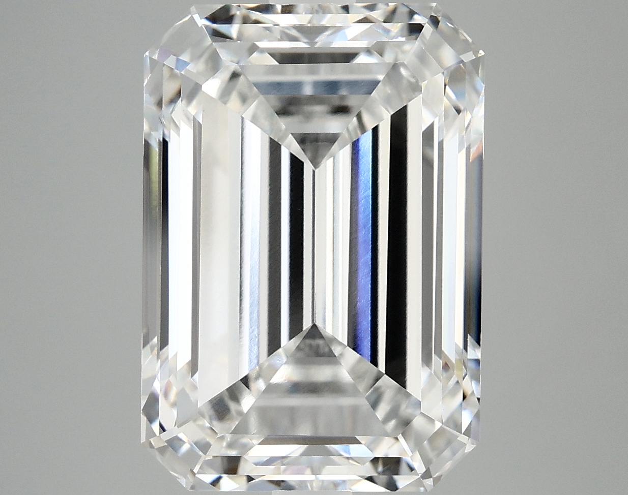8.48 CT Emerald Diamond