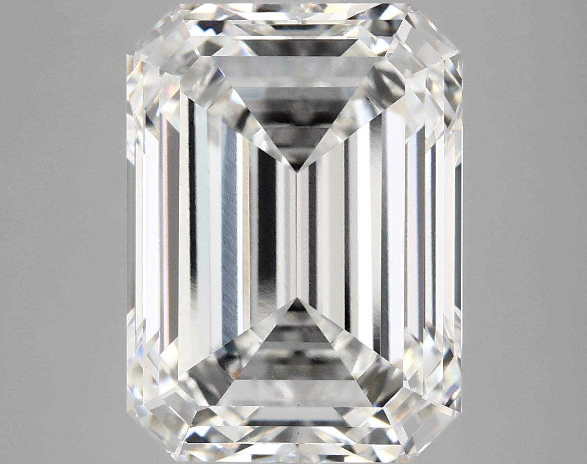 8.20 CT Emerald Diamond