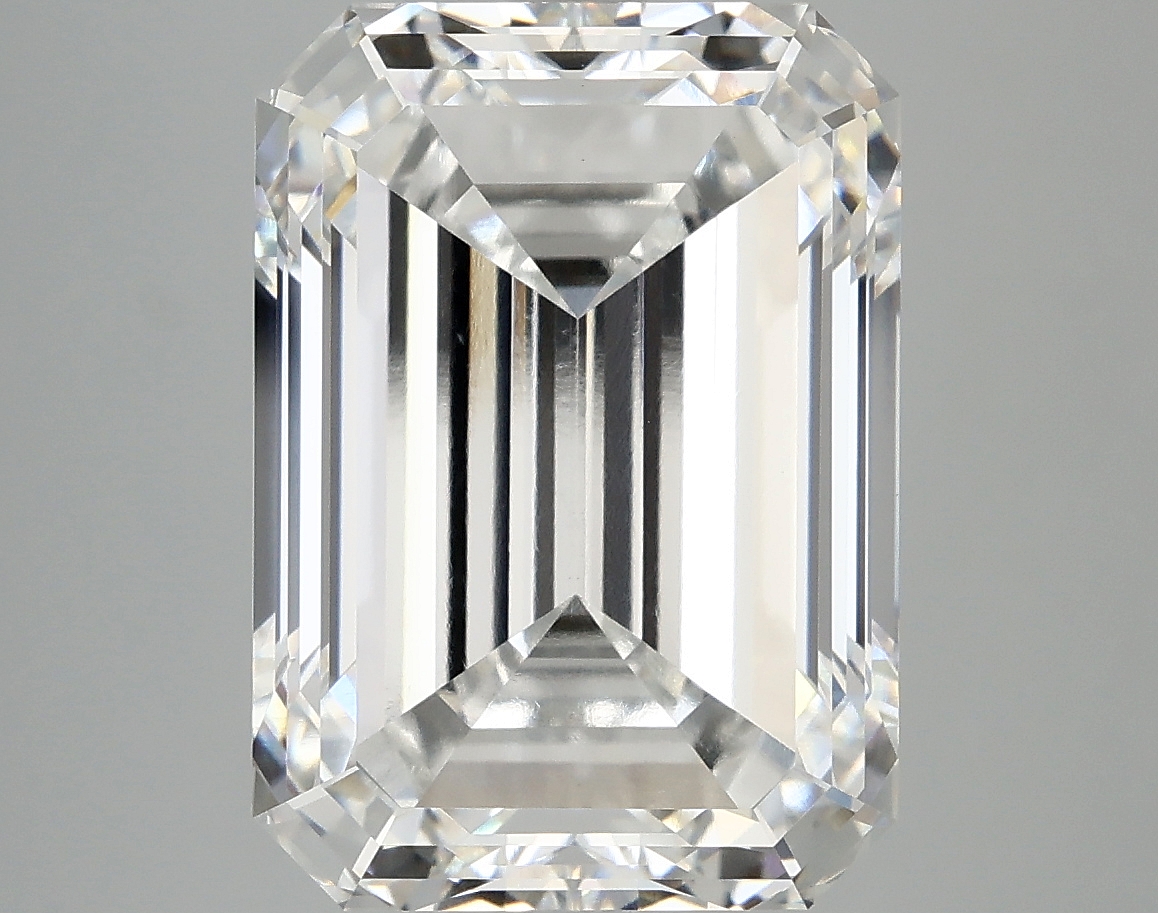 8.40 CT Emerald Diamond