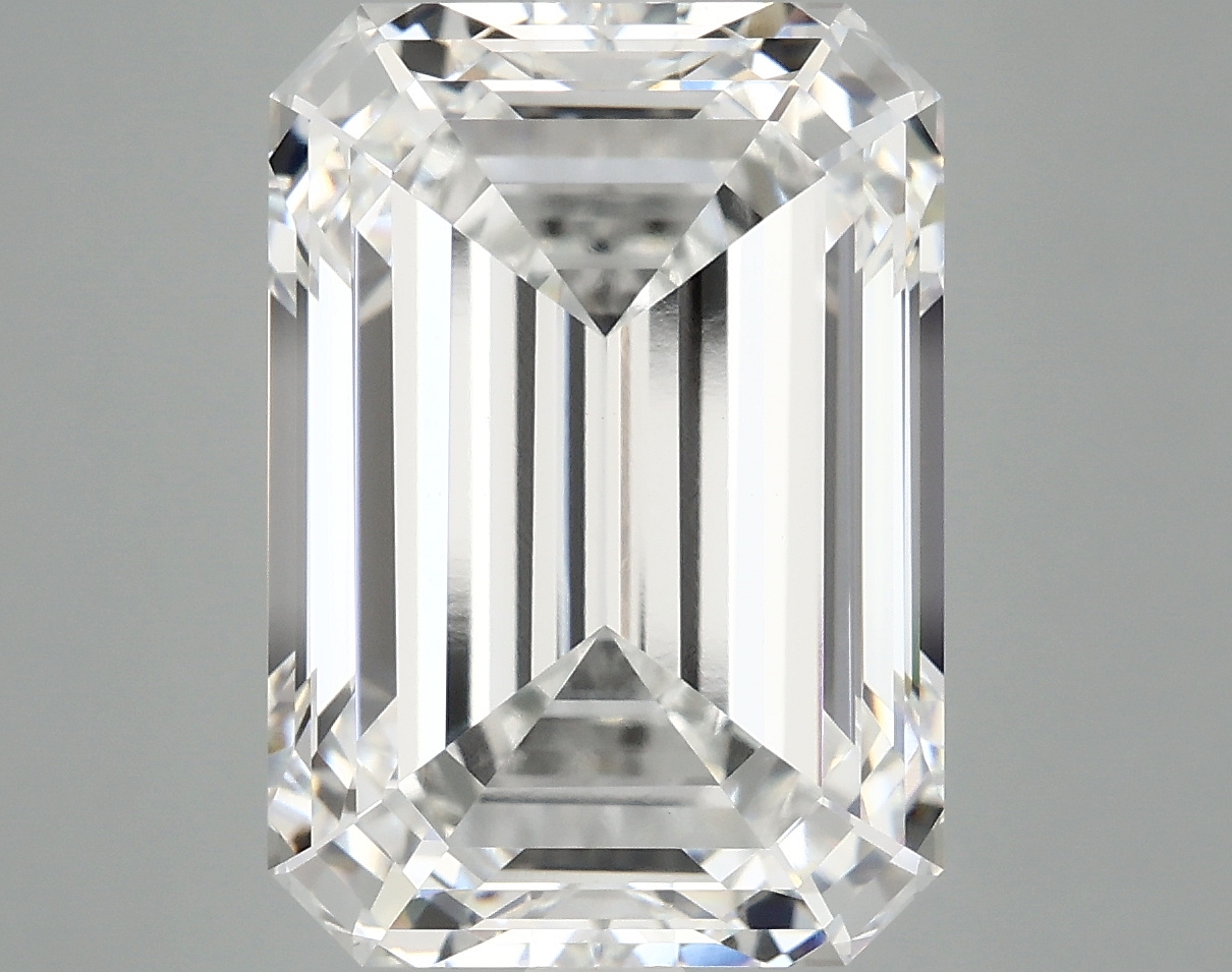 8.80 CT Emerald Diamond