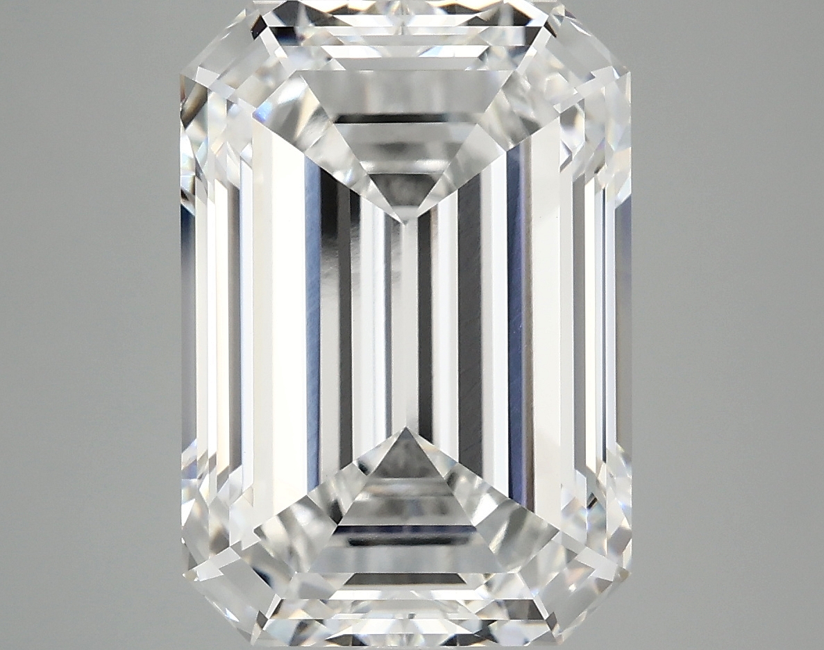 8.16 CT Emerald Diamond
