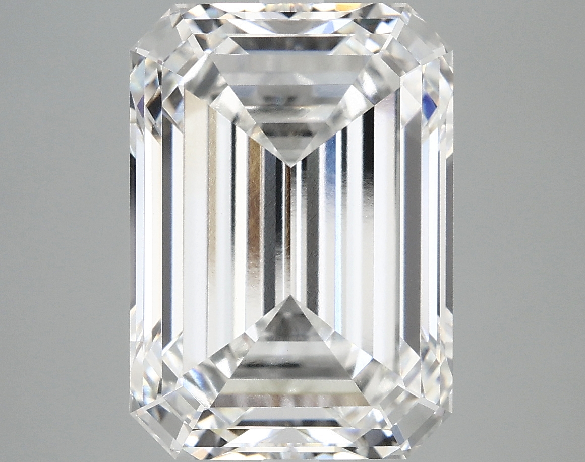 8.26 CT Emerald Diamond