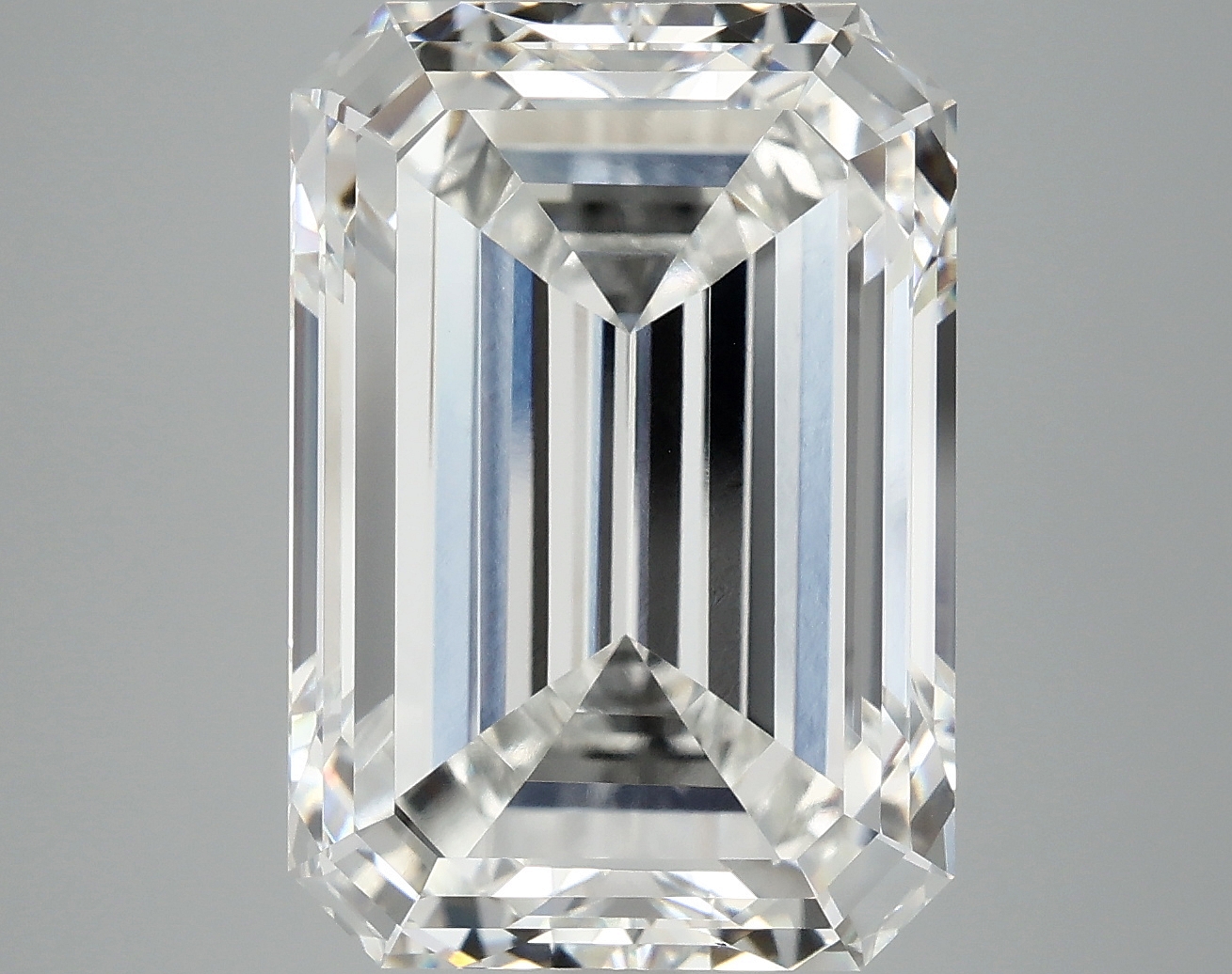 11.07 CT Emerald Diamond