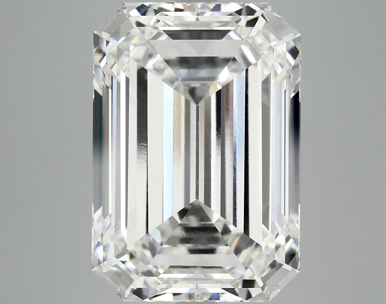 10.18 CT Emerald Diamond