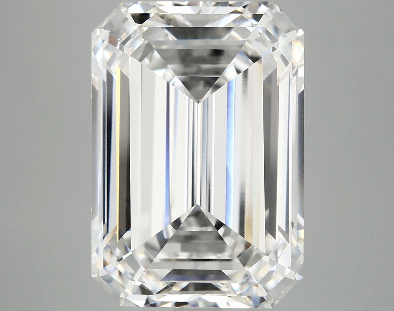10.09 CT Emerald Diamond