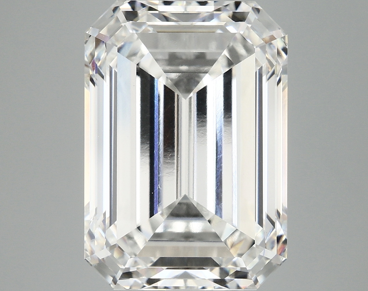 10.51 CT Emerald Diamond