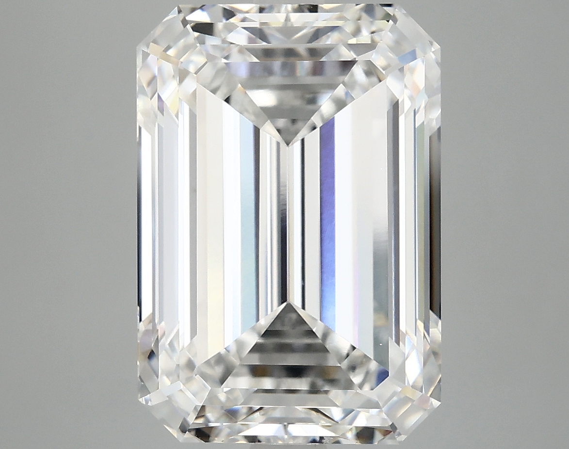 8.05 CT Emerald Diamond