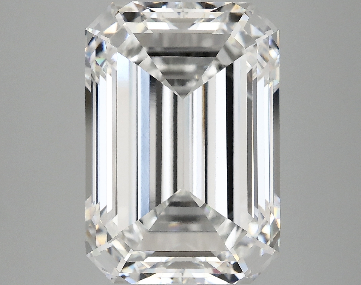 8.23 CT Emerald Diamond
