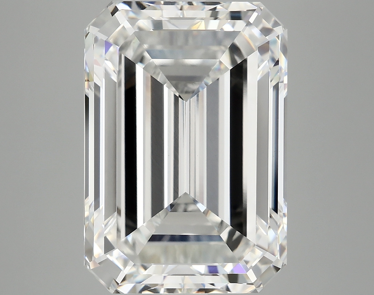10.07 CT Emerald Diamond