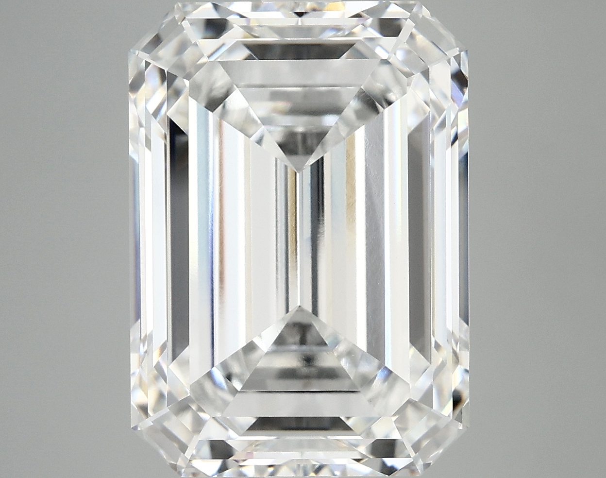10.38 CT Emerald Diamond