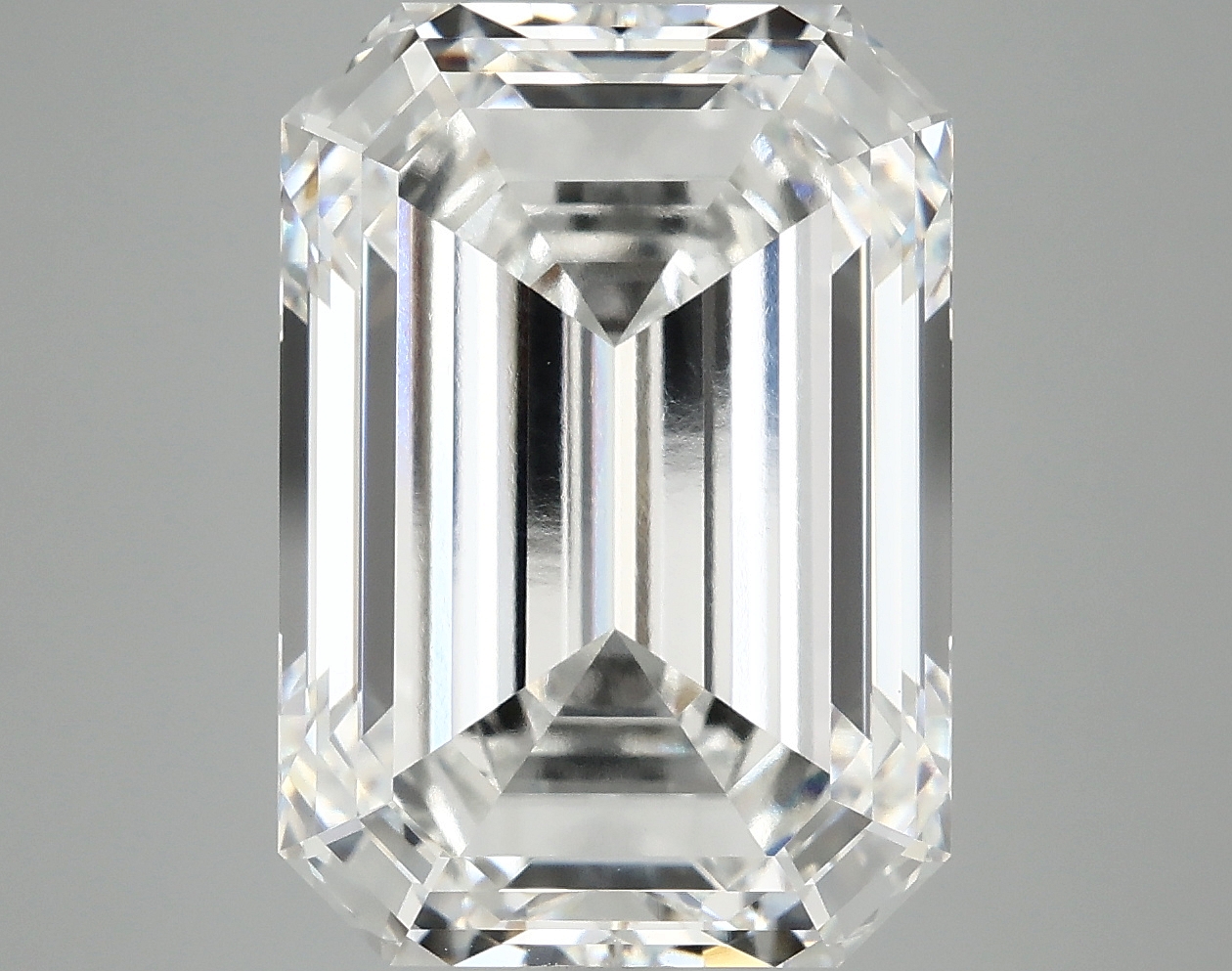 10.10 CT Emerald Diamond